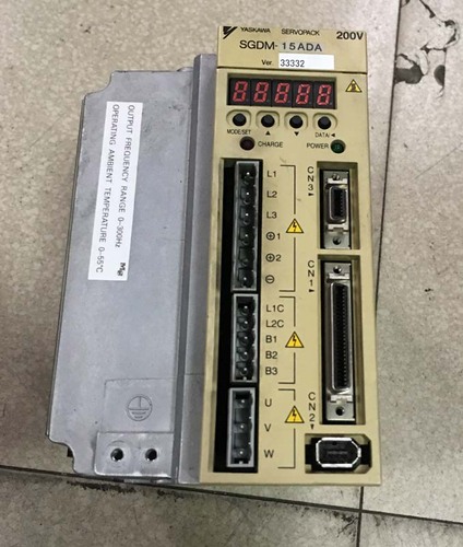 安川伺服器SGDM-15ADA維修
